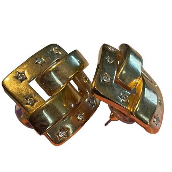 Joan River's Gold Tone/Buckle Style Pave' Star/Faceted Cut Crystal Earrings - Picture 5 of 7